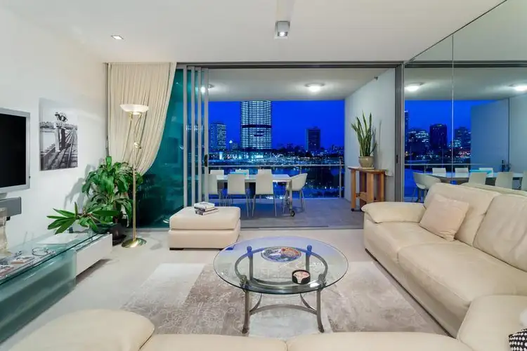806/161 Grey Street, South Brisbane QLD 4101