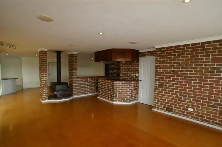 Sixth view of Homely house listing, 16 Susan Court, Yakamia WA 6330
