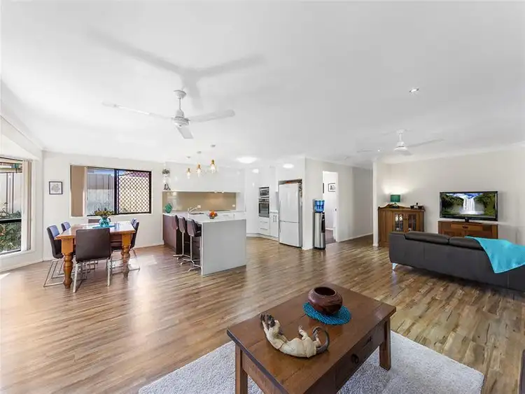 Third view of Homely house listing, 2 Gordon Place, Parkinson QLD 4115