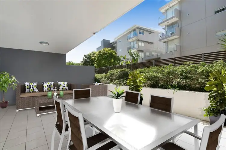4/24 Allwood Street, Indooroopilly QLD 4068