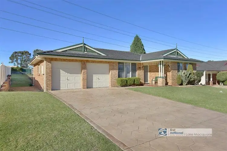 25 Nightingale Crescent, Cameron Park NSW 2285