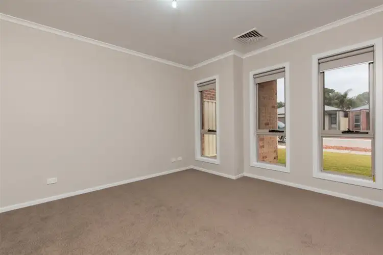 Seventh view of Homely house listing, 3 Kossman Court, Irymple VIC 3498