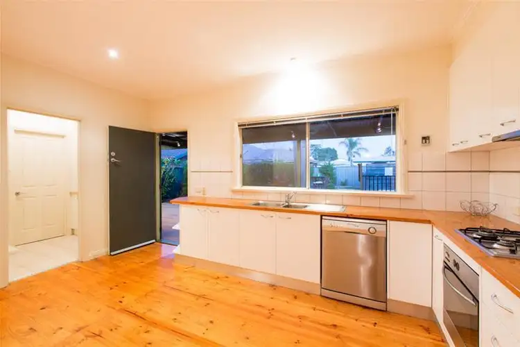 Fifth view of Homely house listing, 8 Tatra Avenue, Mildura VIC 3500