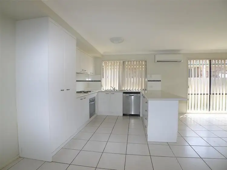 Third view of Homely house listing, 31 Aberdeen Crescent, Kuraby QLD 4112