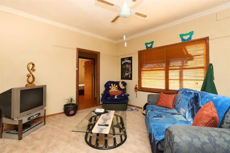 Fifth view of Homely house listing, 22 Floral Avenue East, Mildura VIC 3500