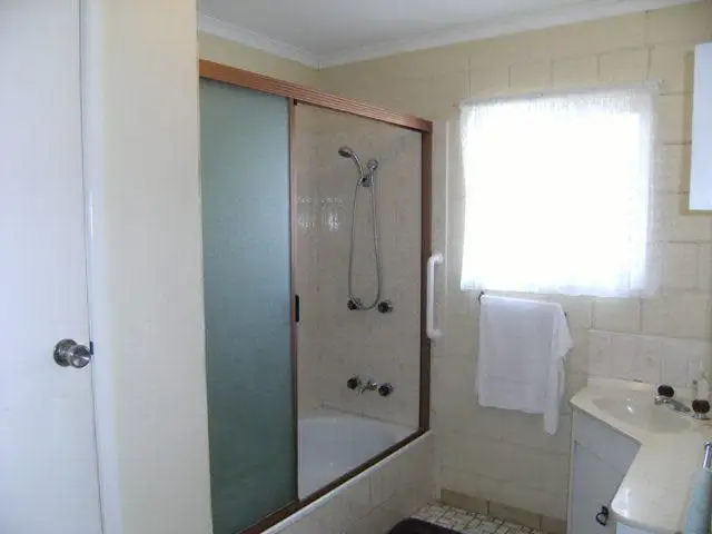 Sixth view of Homely semi-detached listing, 1/26 Boolagi Drive, Wurtulla QLD 4575