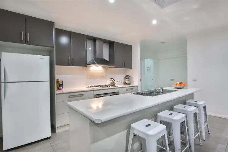 Fifth view of Homely house listing, 4 Laguna Court, Mildura VIC 3500
