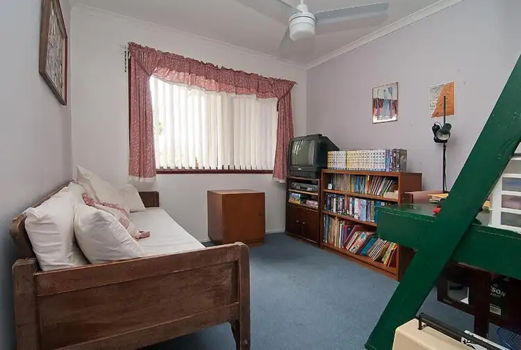 Sixth view of Homely house listing, 10 Armstrong Avenue, Slacks Creek QLD 4127