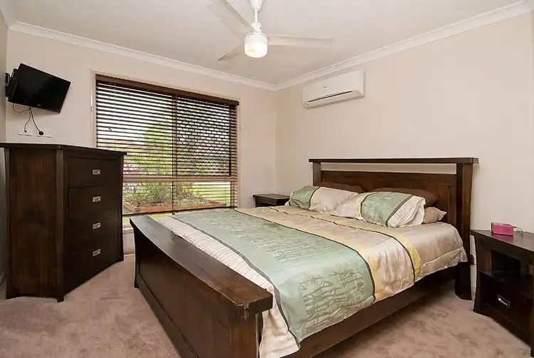 Fifth view of Homely house listing, 15 Ngungun Close, Loganholme QLD 4129