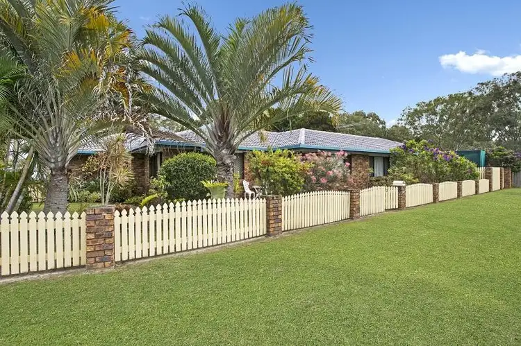 40 Clark Terrace, Sandstone Point QLD 4511