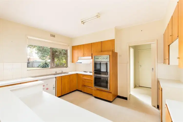 Fourth view of Homely house listing, 3 Elizabeth Court, Mildura VIC 3500