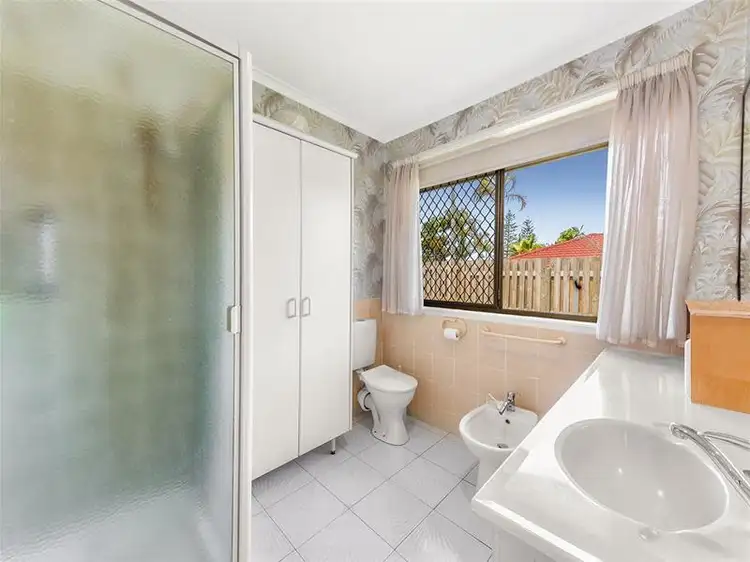 Sixth view of Homely house listing, 2 Woodhaven Court, Sunnybank QLD 4109