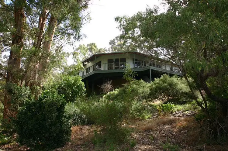 44 Grove Street East, Little Grove WA 6330