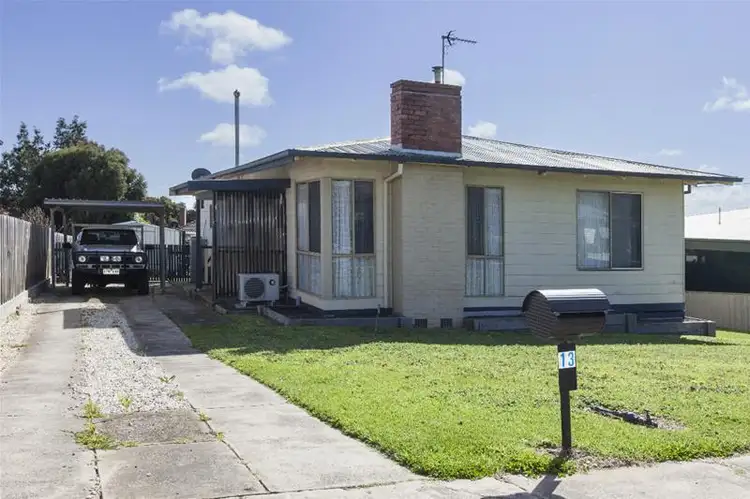 13 Churchill Avenue, Ararat VIC 3377