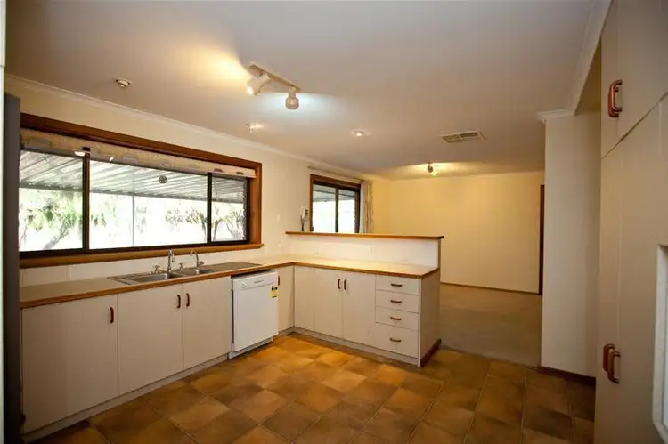Fifth view of Homely house listing, 20 Dartmoor Close, Naracoorte SA 5271