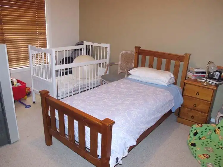 Sixth view of Homely house listing, 2 Edwards Street, Padthaway SA 5271