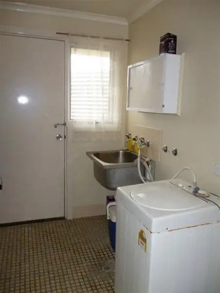 Sixth view of Homely house listing, 2 Harding Court, Naracoorte SA 5271