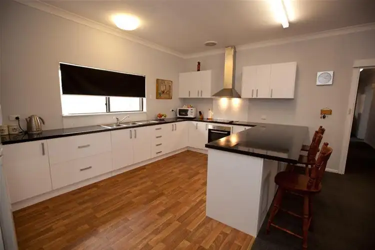 Fifth view of Homely house listing, 11 Adelaide Avenue, Naracoorte SA 5271