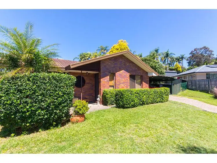 Third view of Homely house listing, 8 Willcox Court, Highland Park QLD 4211