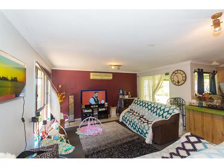 Seventh view of Homely house listing, 8 Willcox Court, Highland Park QLD 4211