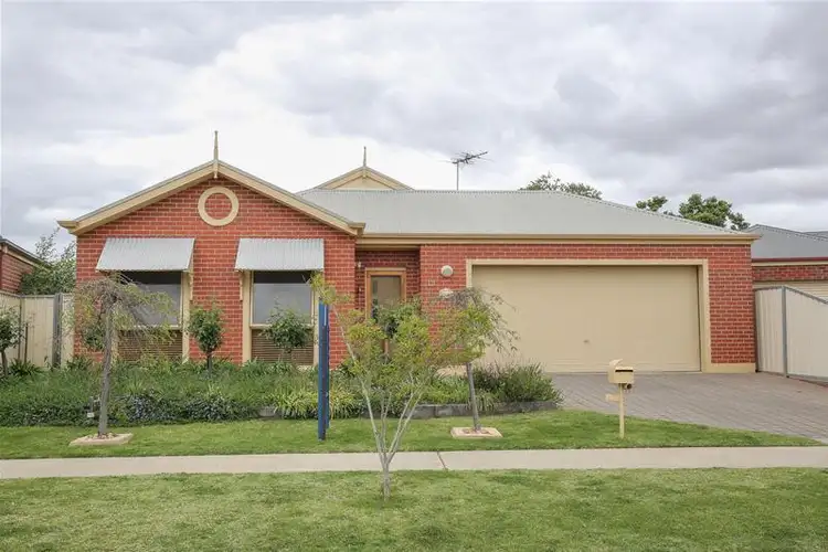 19 Canterbury Drive, Mildura VIC 3500