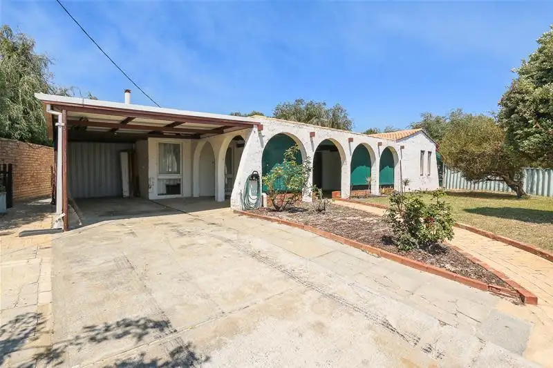 Main view of Homely house listing, 4 Carfax Place, Two Rocks WA 6037