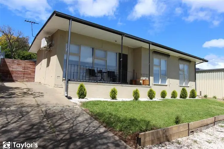 10 Lynore Avenue, Para Hills SA 5096