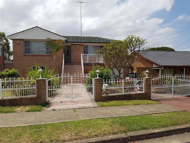 74 Norman Street, Prospect NSW 2148