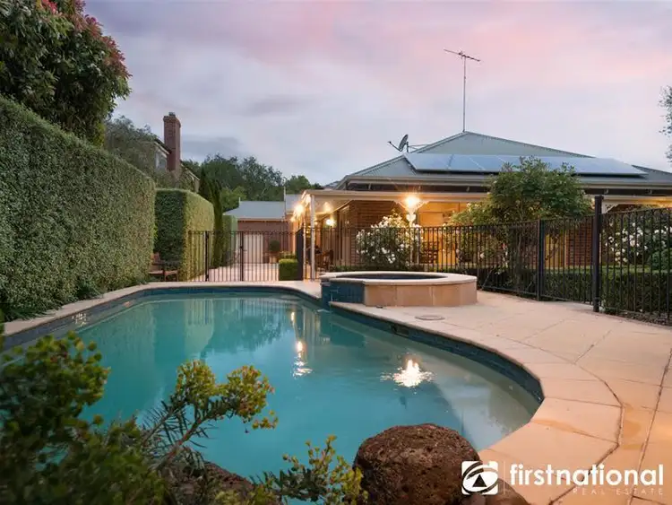 25 Melville Park Drive, Berwick VIC 3806
