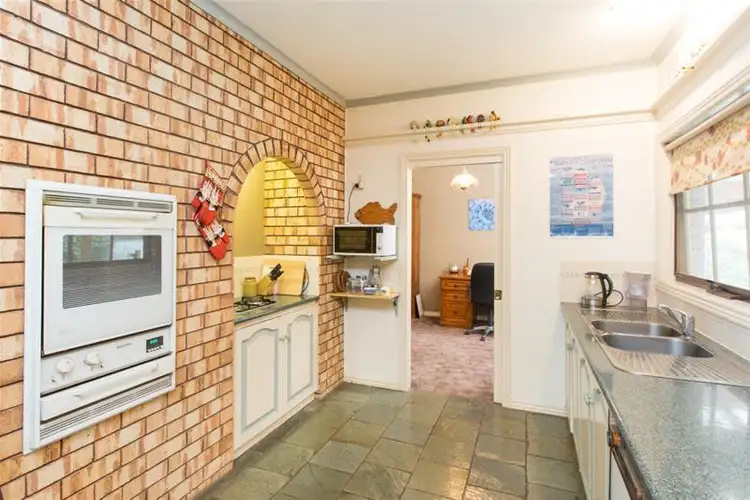 Seventh view of Homely house listing, 4 Kiata Drive, Mildura VIC 3500