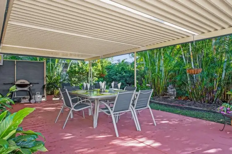 25 Fearn Avenue, Bongaree QLD 4507