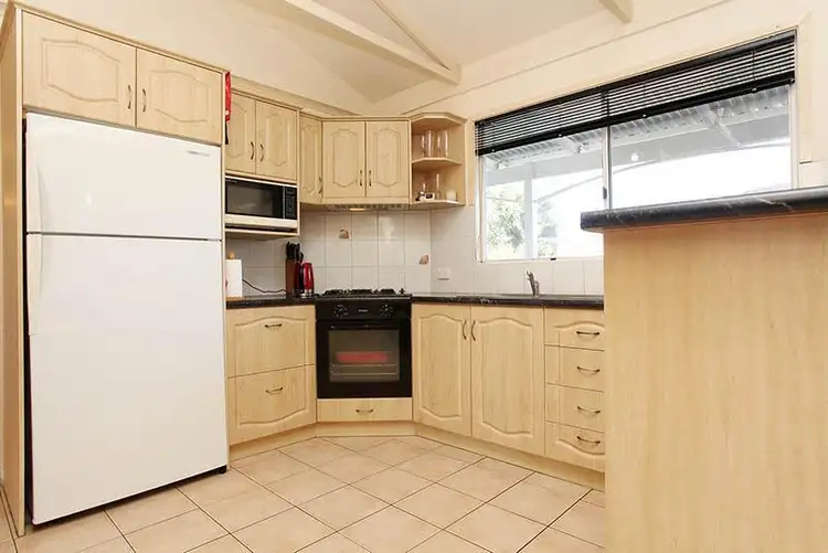 Fifth view of Homely house listing, 7 Favorite Close, Jurien Bay WA 6516