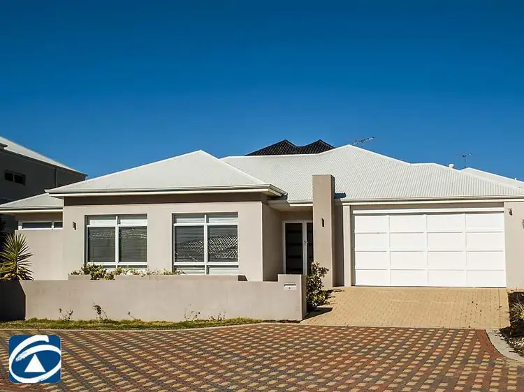 Second view of Homely house listing, 8 Chalkwell Bend, Landsdale WA 6065