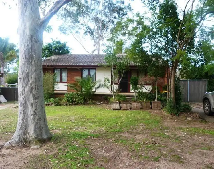 12 Parkes Crescent, Blackett NSW 2770