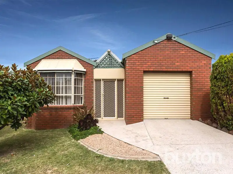 Main view of Homely unit listing, 2/2 Wingeel Court, Leopold VIC 3224