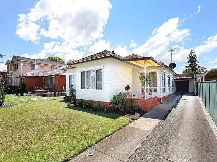 76 Nelson Street, Fairfield NSW 2165