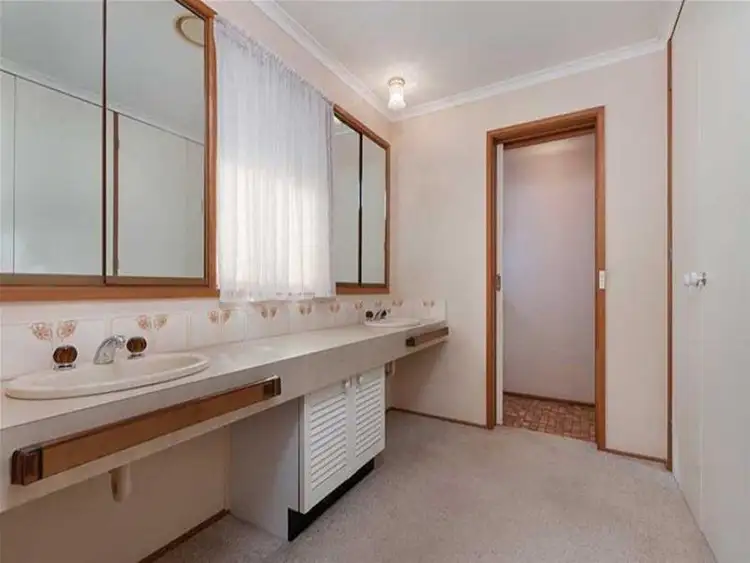 Third view of Homely house listing, 253 Elizabeth Drive, Sunbury VIC 3429