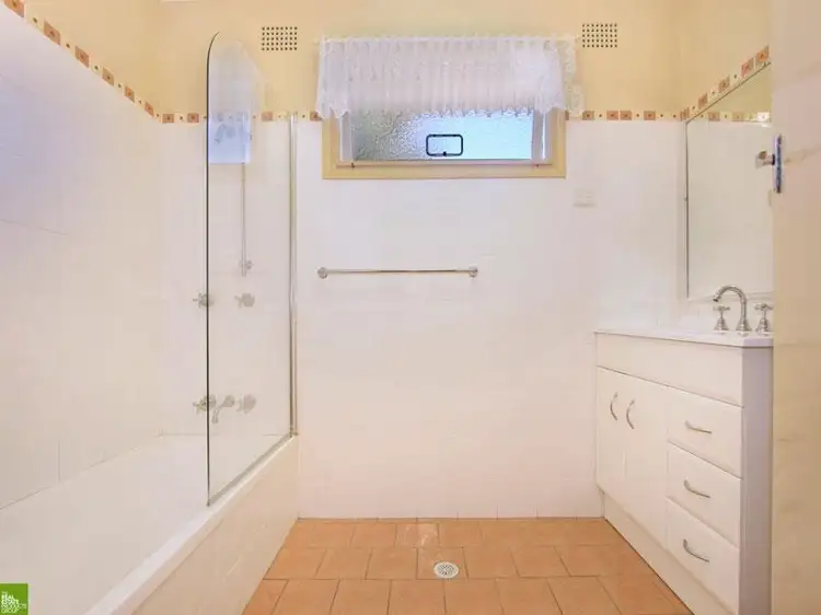 Fifth view of Homely house listing, 8 Cleverdon Street, Figtree NSW 2525