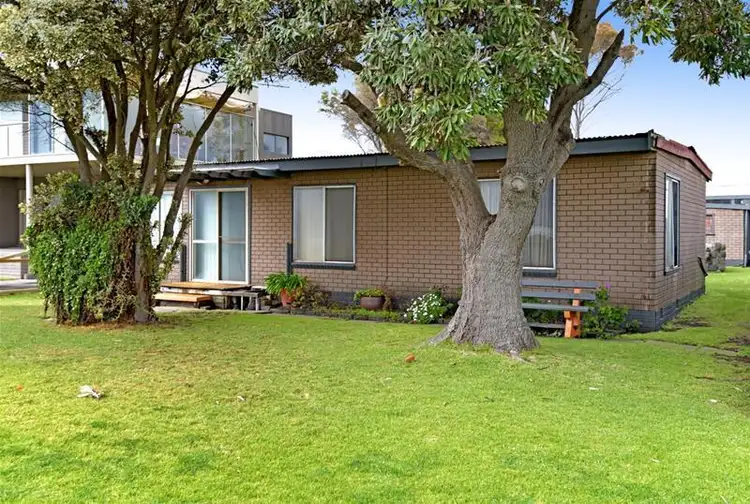 103 The Esplanade, Portarlington VIC 3223