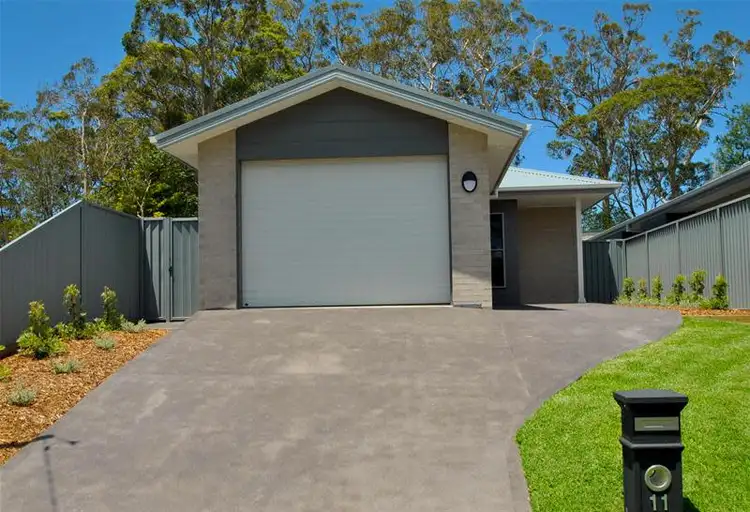 11 Chisholm Street, Callala Bay NSW 2540