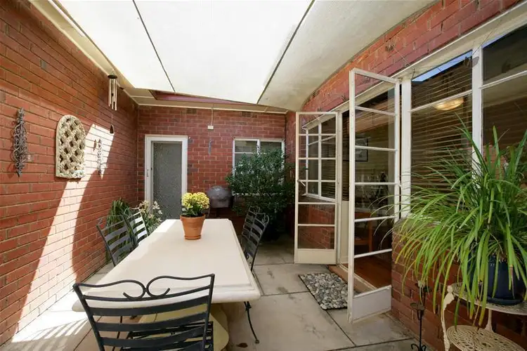 1 Grandview Avenue, Wagga Wagga NSW 2650