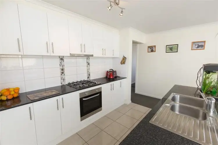 Fifth view of Homely house listing, 3 Pietro Court, Mildura VIC 3500