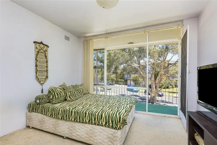 Fifth view of Homely unit listing, 2/14 Grafton Crescent, Dee Why NSW 2099