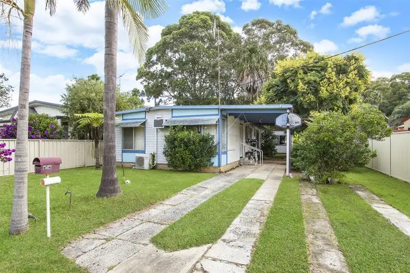 Main view of Homely house listing, 18 Marlborough Place, Berkeley Vale NSW 2261