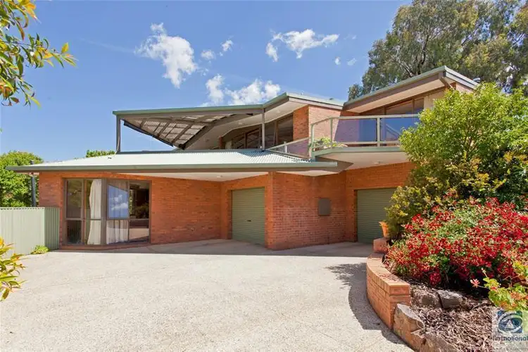 27 Warrenlee Drive, West Albury NSW 2640