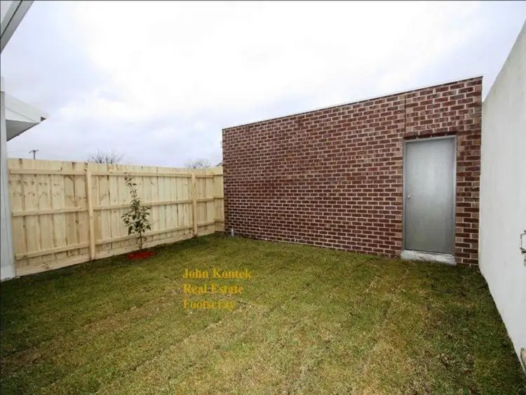 Seventh view of Homely townhouse listing, 2/1 Adelaide Street, St Albans VIC 3021