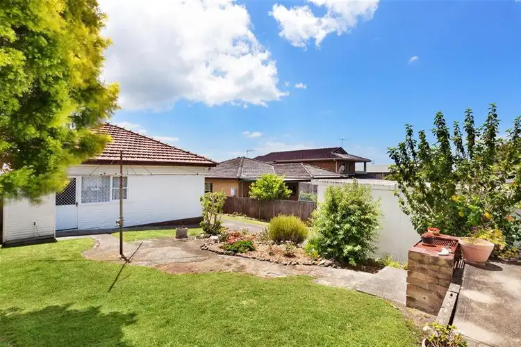 Sixth view of Homely house listing, 11 Oceana Street East, Dee Why NSW 2099