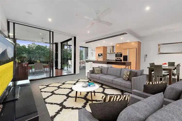 101/10 Pidgeon Close, West End QLD 4101