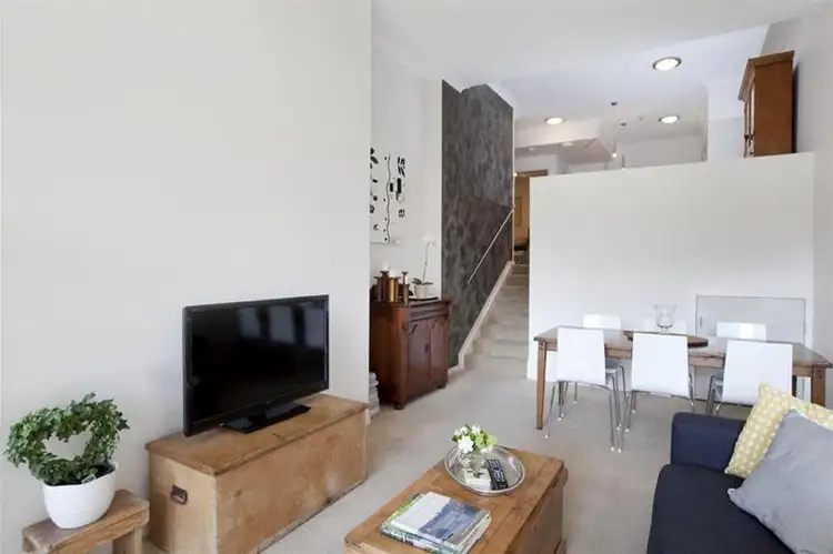 Fourth view of Homely apartment listing, 02/8 Belgrave Road, Indooroopilly QLD 4068