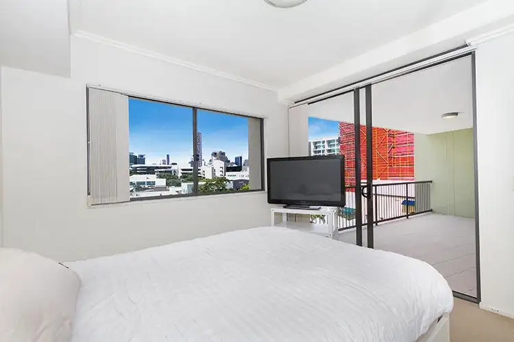 Fourth view of Homely apartment listing, 1043/18 Manning Street, Milton QLD 4064
